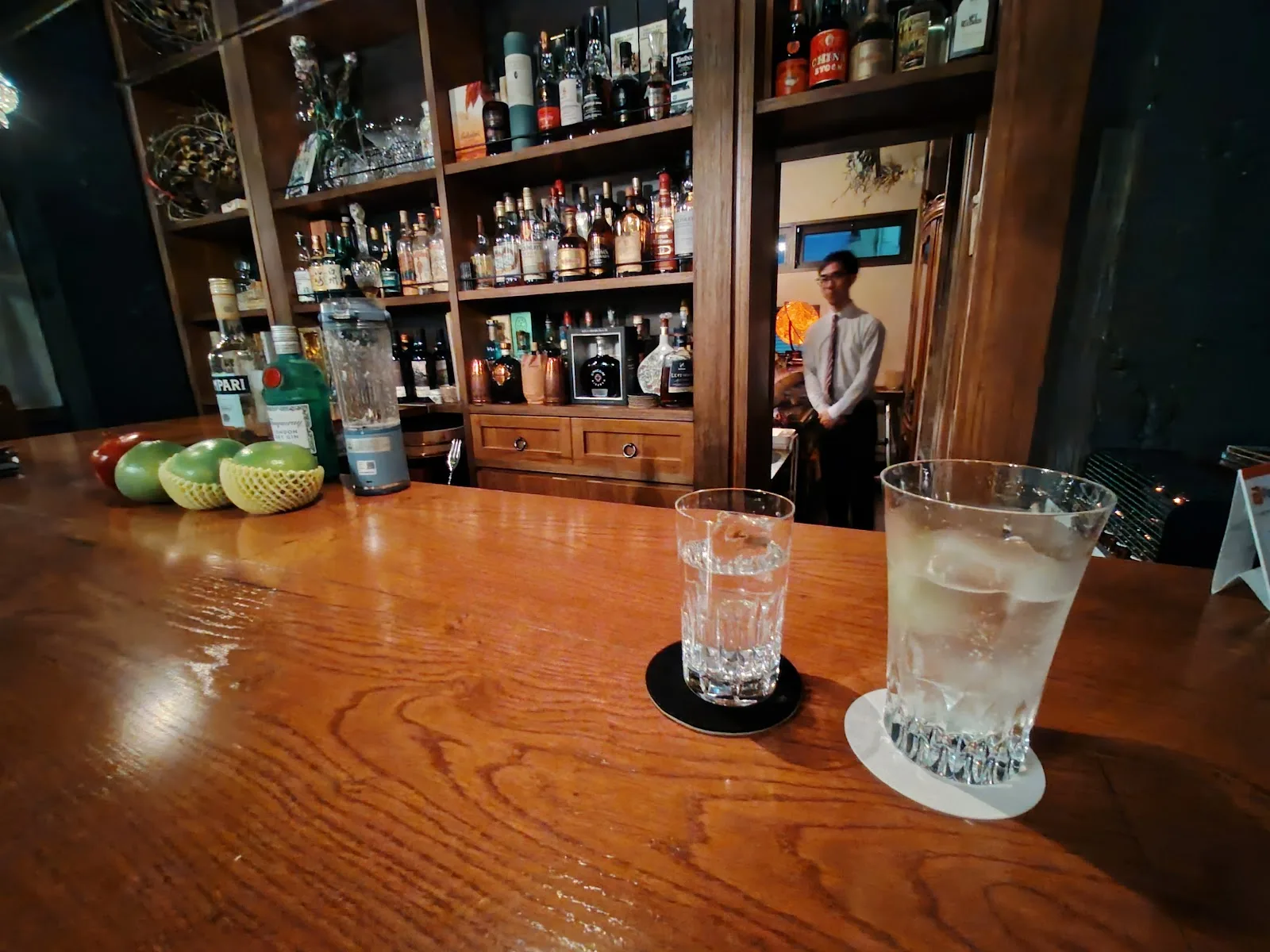 bar branche 店舗写真